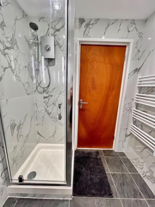 Unique Studio In Central סאות'המפטון מראה חיצוני תמונה